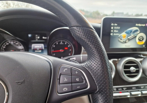 Mercedes-Benz GLC cena 143000 przebieg: 111000, rok produkcji 2019 z Drawsko Pomorskie małe 742